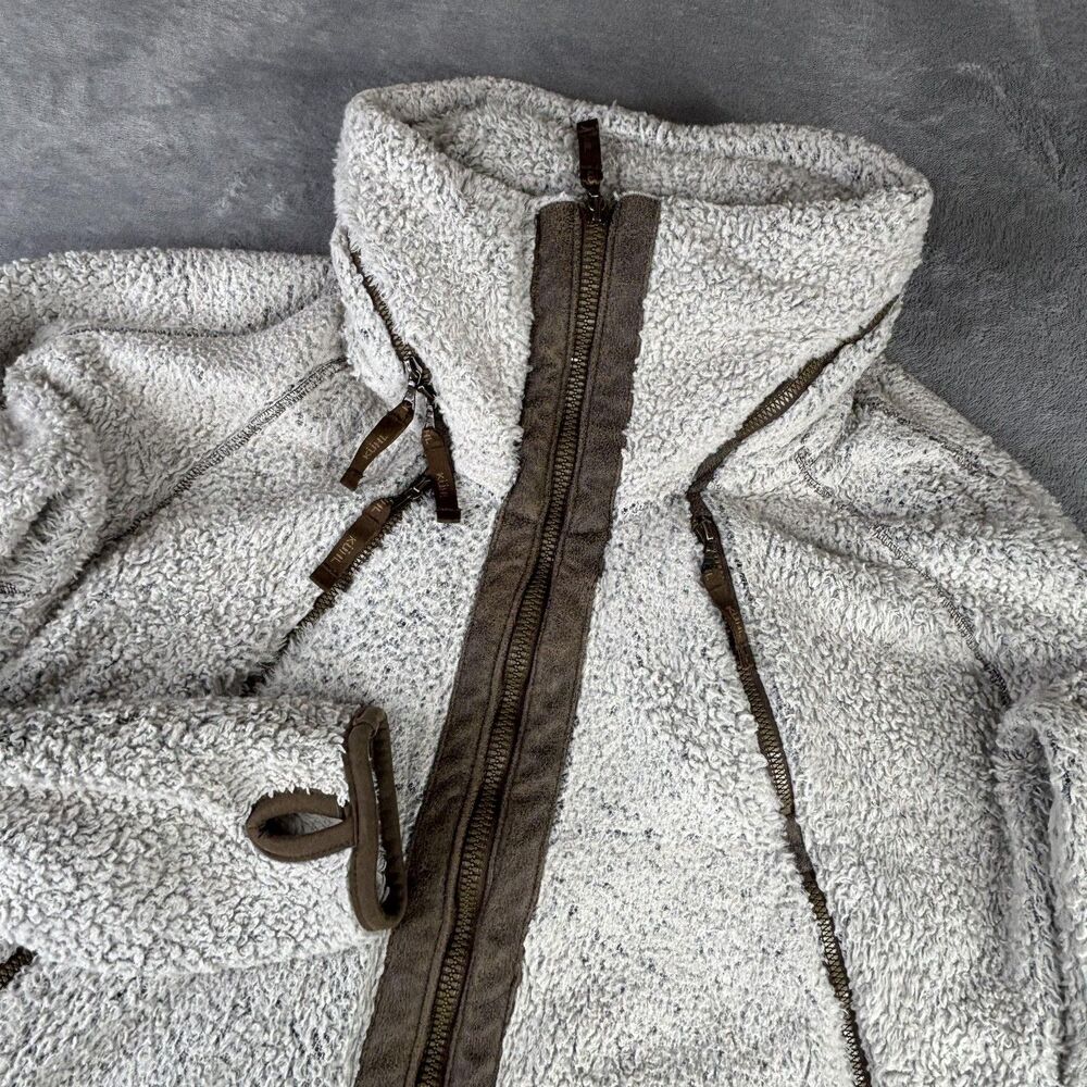 Kuhl Flight Jacket Womens Large Sherpa Fleece Zip Off‎ Hood Thumbholes Pockets